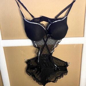Elegant Black Lingerie Set